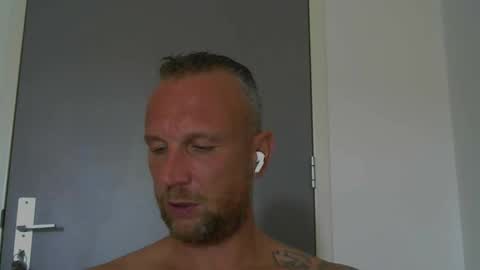 Snapshot of sence08 chatting on 19, 9, 2025 sence08 online show from 19, 9, 2025