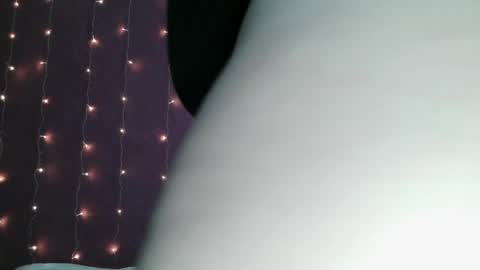 send me online show from 22, 4, 2026