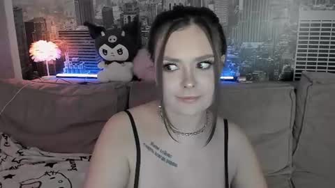 Snapshot of send_me_an_angel chatting on 22, 6, 2026 Rita online show from 22, 6, 2026