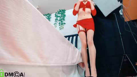 Mia online show from 21, 7, 2026