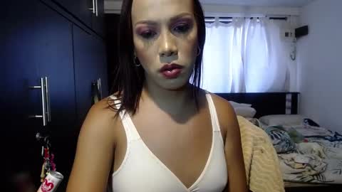 Snapshot of sensual_natalie chatting on 6, 1, 2025 sensual_natalie online show from 6, 1, 2025