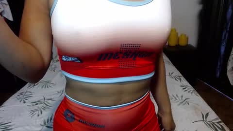 Snapshot of sensual_natalie chatting on 10, 10, 2025 sensual_natalie online show from 10, 10, 2025