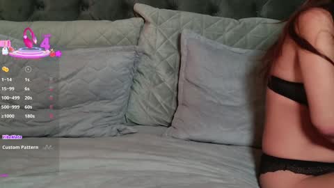 Snapshot of sensualldream chatting on 30, 9, 2025 Alya online show from 30, 9, 2025