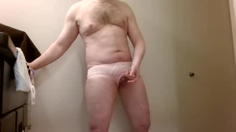 Snapshot of sensualuncut4u4fun chatting on 30, 3, 2026 sensualuncut4u4fun online show from 30, 3, 2026