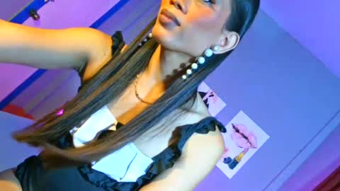 senyora_evangelista online show from 14, 7, 2026