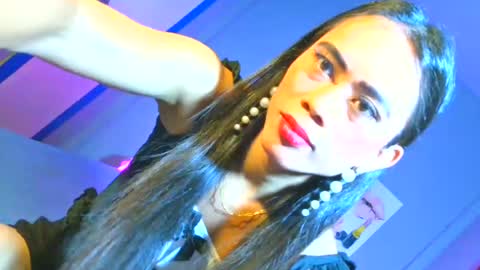 senyora_evangelista online show from 5, 8, 2026