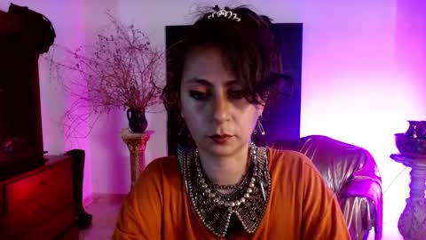 Serena Xyz online show from 7, 10, 2025