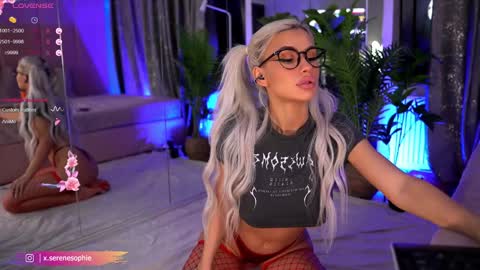 Serene Sophiex online show from 29, 1, 2025