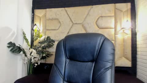 Serene online show from 22, 4, 2026