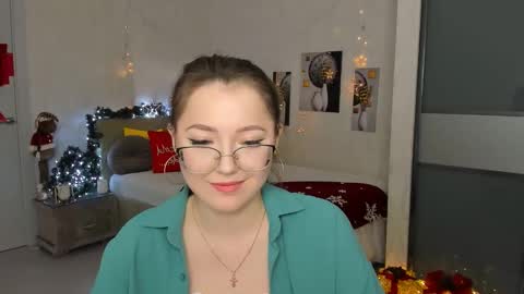 Ophelia online show from 13, 1, 2025