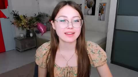 Ophelia online show from 9, 3, 2025