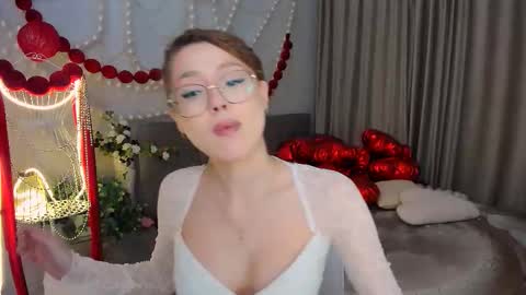 Ophelia online show from 1, 3, 2026