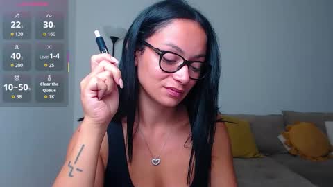 SereneSophi online show from 26, 9, 2025