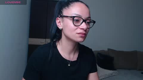 SereneSophi online show from 29, 4, 2026