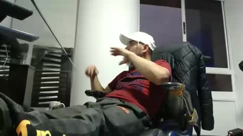 hetero serio discreto online show from 17, 10, 2025