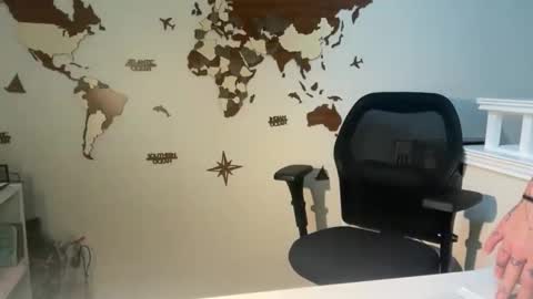 servegoddesszara online show from 19, 11, 2025