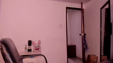 Snapshot of setsuna_10 chatting on 11, 9, 2025 david online show from 11, 9, 2025