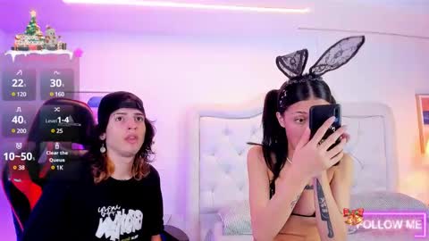 Snapshot of sett_and_gwen chatting on 14, 12, 2024 sett_and_gwen online show from 14, 12, 2024