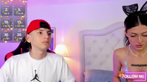 Snapshot of sett_and_gwen chatting on 27, 12, 2024 sett_and_gwen online show from 27, 12, 2024