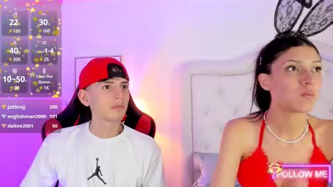 Snapshot of sett_and_gwen chatting on 28, 12, 2024 sett_and_gwen online show from 28, 12, 2024