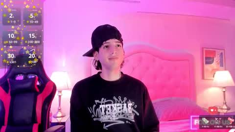 Snapshot of sett_and_gwen chatting on 15, 2, 2025 sett_and_gwen online show from 15, 2, 2025