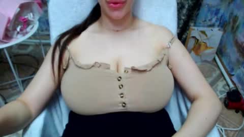 seu_cute online show from 17, 2, 2026