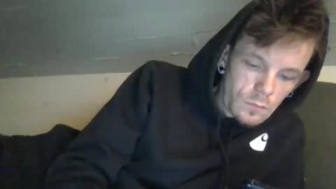 SevenIncheZ online show from 1, 2, 2025