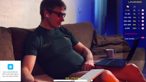 Snapshot of sexespresso chatting on 1, 5, 2026 Thank you for Birthday Wishes online show from 1, 5, 2026