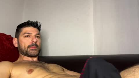 Lucenzo  online show from 4, 3, 2026