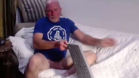 Sex Junkie online show from 4, 2, 2025