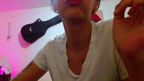 sexmilkdirty online show from 8, 1, 2025