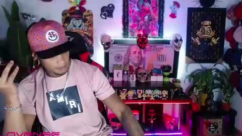 Aharon  ravelo online show from 25, 7, 2026