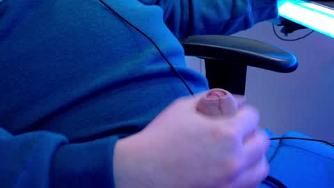 Snapshot of sexonme1982 chatting on 12, 1, 2025 Masturbateforyou online show from 12, 1, 2025