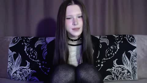 Nextdoor Princess online show from 23, 11, 2025