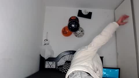 STIIV G online show from 27, 10, 2025