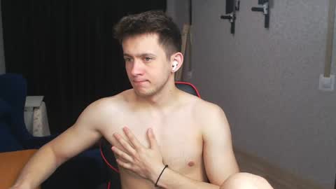 sexstivelove  online show from 28, 4, 2026