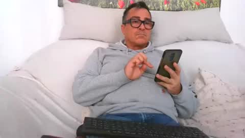 Sexurbation online show from 25, 12, 2024