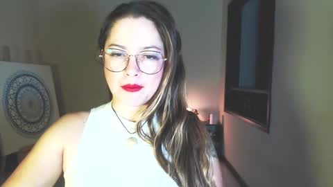 Snapshot of sexwwoman chatting on 8, 2, 2025 CHIARA online show from 8, 2, 2025