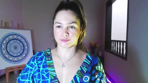 Snapshot of sexwwoman chatting on 24, 2, 2025 CHIARA online show from 24, 2, 2025