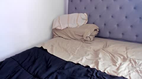 Snapshot of sexx_hunters chatting on 23, 12, 2024 Jax and Lu online show from 23, 12, 2024