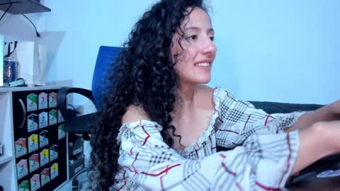 Snapshot of sexx_hunters chatting on 13, 1, 2025 Jax and Lu online show from 13, 1, 2025