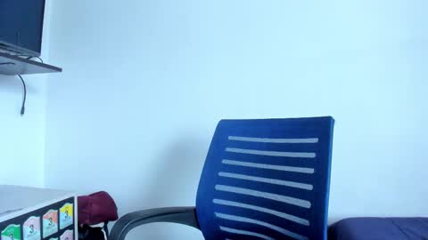 Snapshot of sexx_hunters chatting on 18, 10, 2025 Jax and Lu online show from 18, 10, 2025