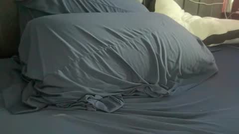 Snapshot of sexxfreak21 chatting on 15, 10, 2025 sexxfreak21 online show from 15, 10, 2025