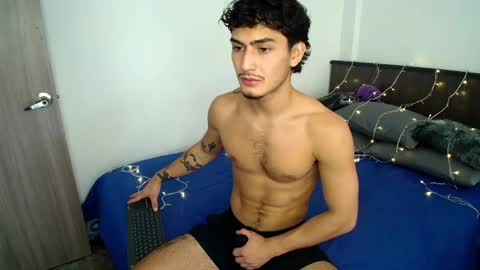 Snapshot of sexxxyjuan99 chatting on 10, 4, 2026 JUAN online show from 10, 4, 2026
