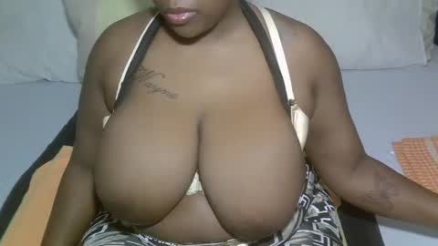 Snapshot of sexxy_brii chatting on 30, 5, 2026 sexxy_brii online show from 30, 5, 2026