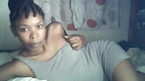 sexxy_curvy23 online show from 20, 2, 2026