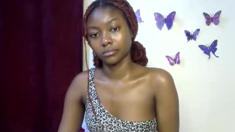 Snapshot of sexxy_divaa chatting on 4, 6, 2026 vicky online show from 4, 6, 2026
