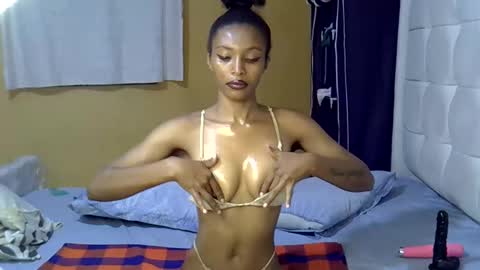 Snapshot of sexxy_tiana chatting on 11, 6, 2026 sexxy_tiana online show from 11, 6, 2026