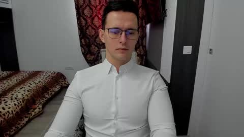 Snapshot of sexxymuscles4u chatting on 24, 2, 2025 Sexxymuscles4U online show from 24, 2, 2025