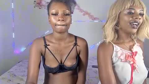 sexxypixie online show from 10, 4, 2026